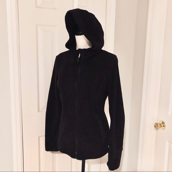 calvin klein performance jacket headphone access